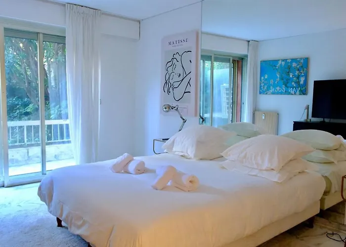 De Standing - Quartier Martinez - 70m2