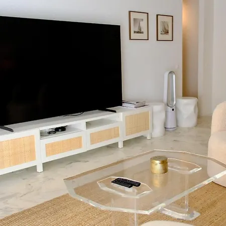 De Standing - Quartier Martinez - 70m2 アパート