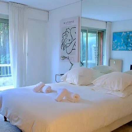 De Standing - Quartier Martinez - 70m2